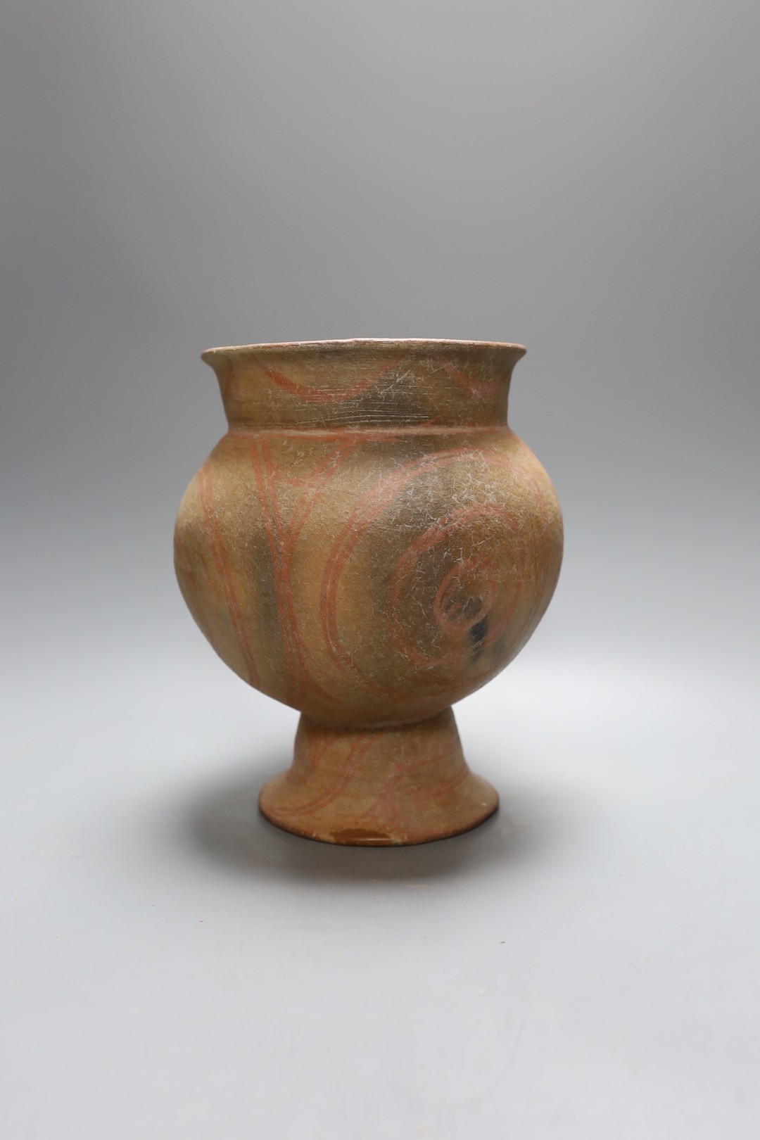 A Thai Ban Chiang terracotta pot, 25cm